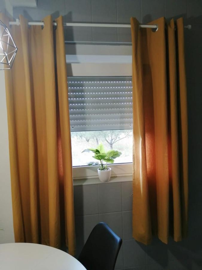Holiday House Lara 스타리그라드 파클레니차 외부 사진